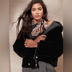 NWT! Banana Republic Black Snowdon Velvet Puffer Coat - Size XL💙